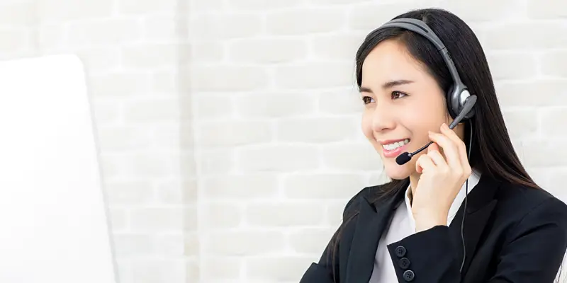 Khi gặp sự cố làm cách nào để liên hê nhà cái